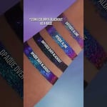 4 начина ношења Danessa Myricks Beauty Infinite Chrome Flakes