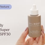 Bali Body Tinted Super Serum SPF30 Natural | Tekstur