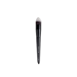 Brushworks Tapered Precision Buffing Brush No. 4