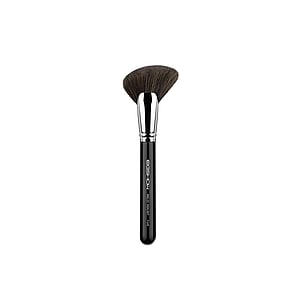 Eigshow Beauty فرشاة الإضاءة المائلة F648