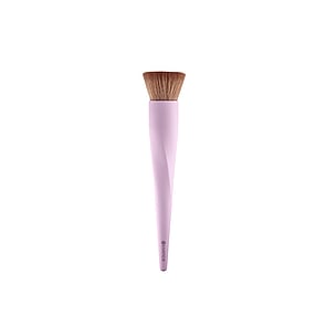 essence Makeup Buffer Brush 01 Buff Away Your Problems