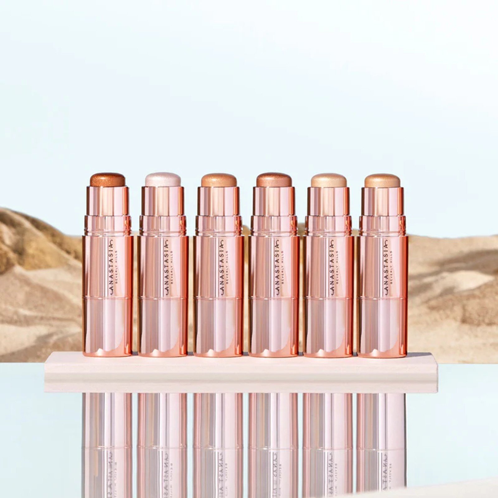 Anastasia Beverly Hills Stick Highlighter Dripping in Gold 8g