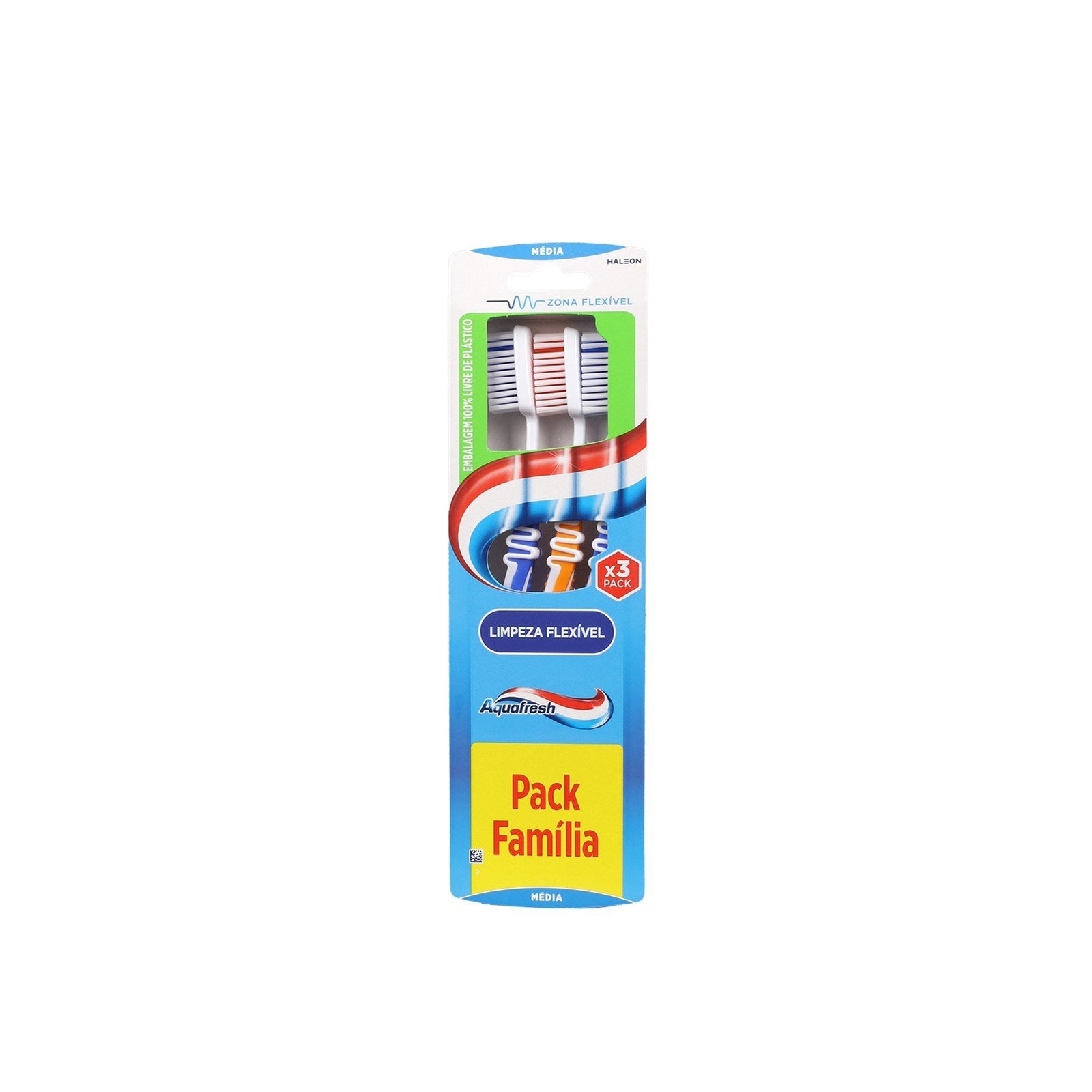 Aquafresh Flexible Cleaning Medium Toothbrush Multiple Colors x3