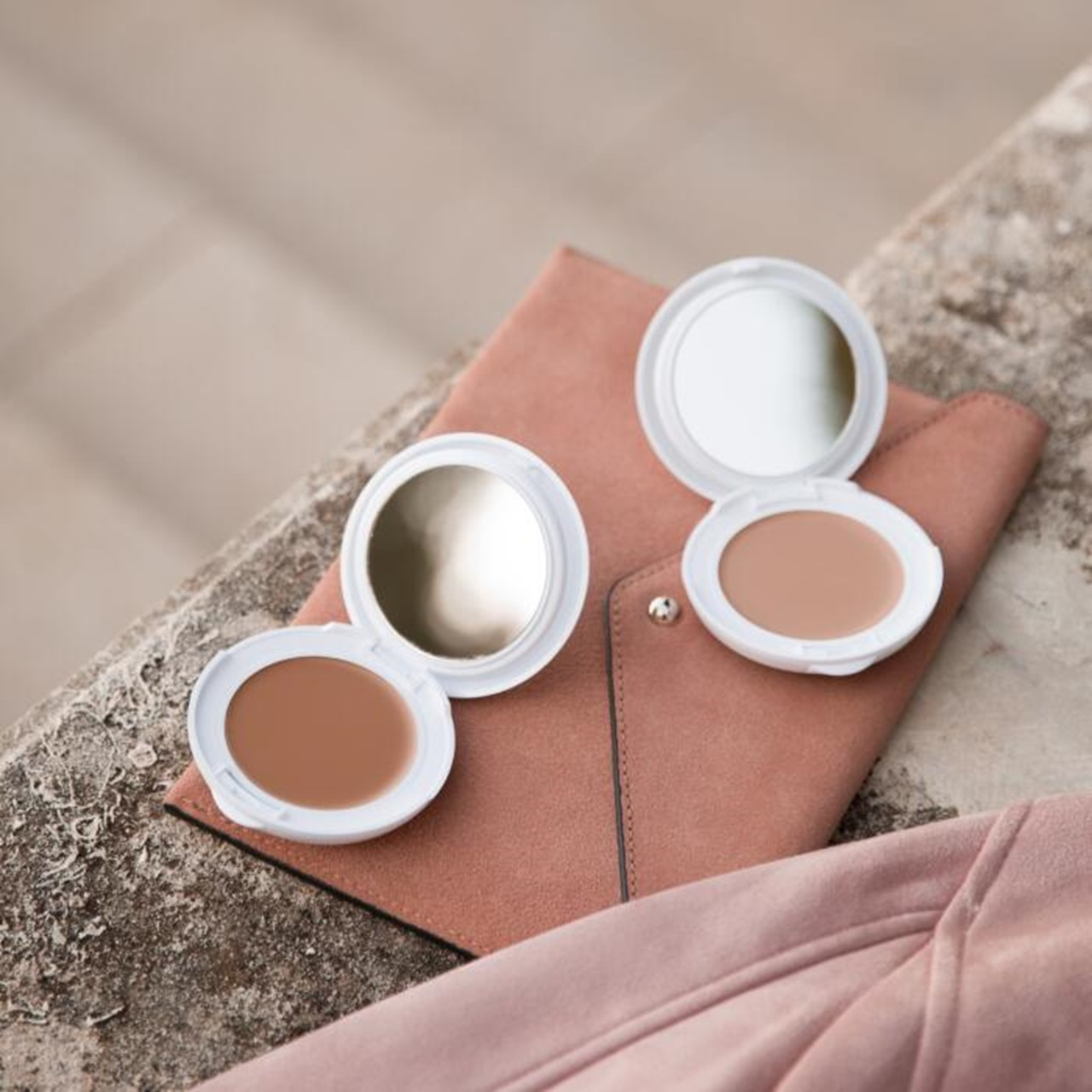 Avène Sun High Protection Tinted Compact Mineral Sunscreen