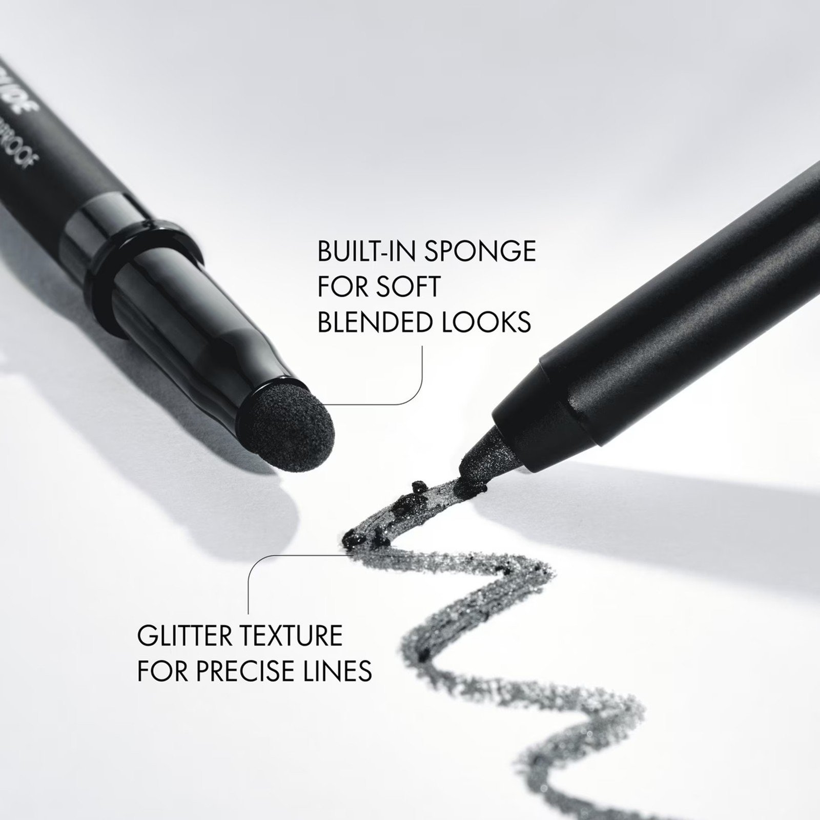 Catrice Jewel Glide Effect قلم عيون 030 Midnight Sapphire 1.5g