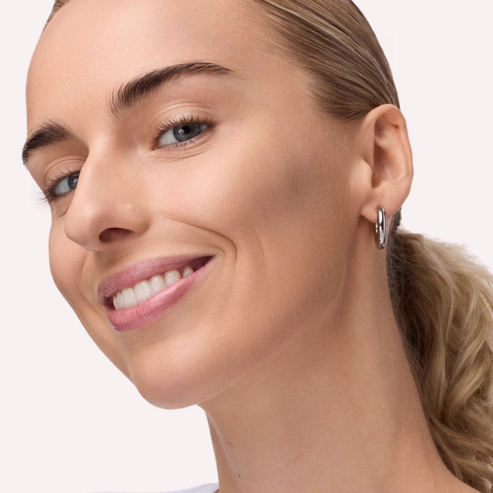 Catrice Sculpt & Charm عصا كونتور 010 Ash 5.5g