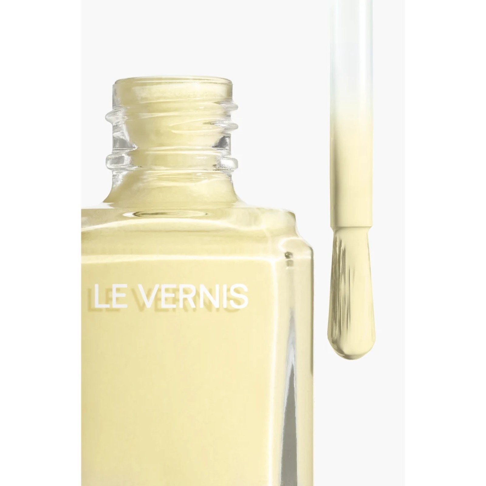 CHANEL Le Vernis Longwear Nail Color 129 Ovni 13ml