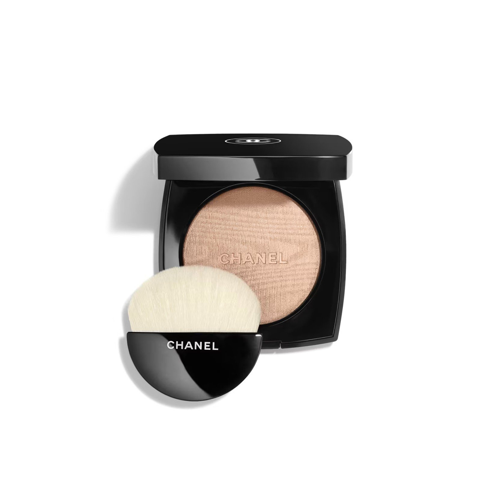 CHANEL Poudre Lumiere Highlighting Powder