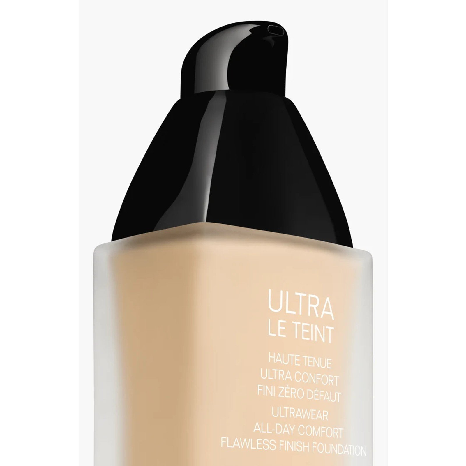 CHANEL Ultra Le Teint Base de Maquillaje Acabado Perfecto B10 30ml