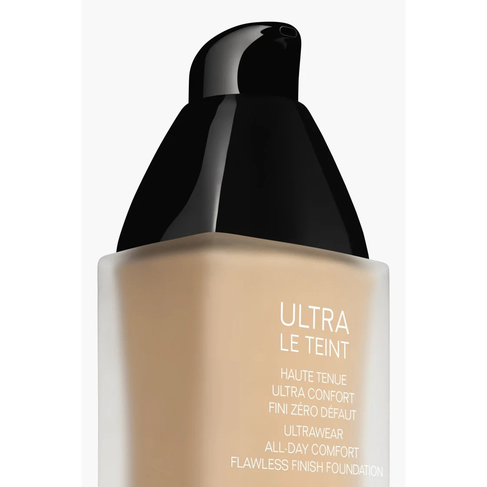 CHANEL Ultra Le Teint Base de Maquillaje Acabado Perfecto B30 30ml
