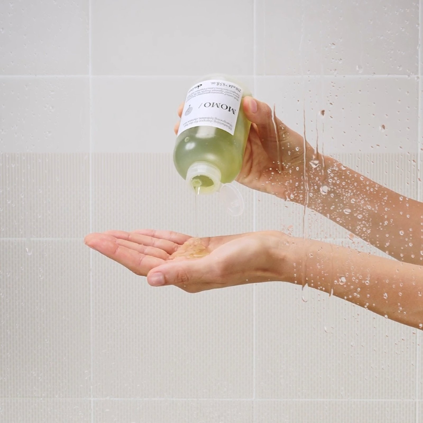Davines Momo Moisturizing Shampoo for Dry Hair 250ml