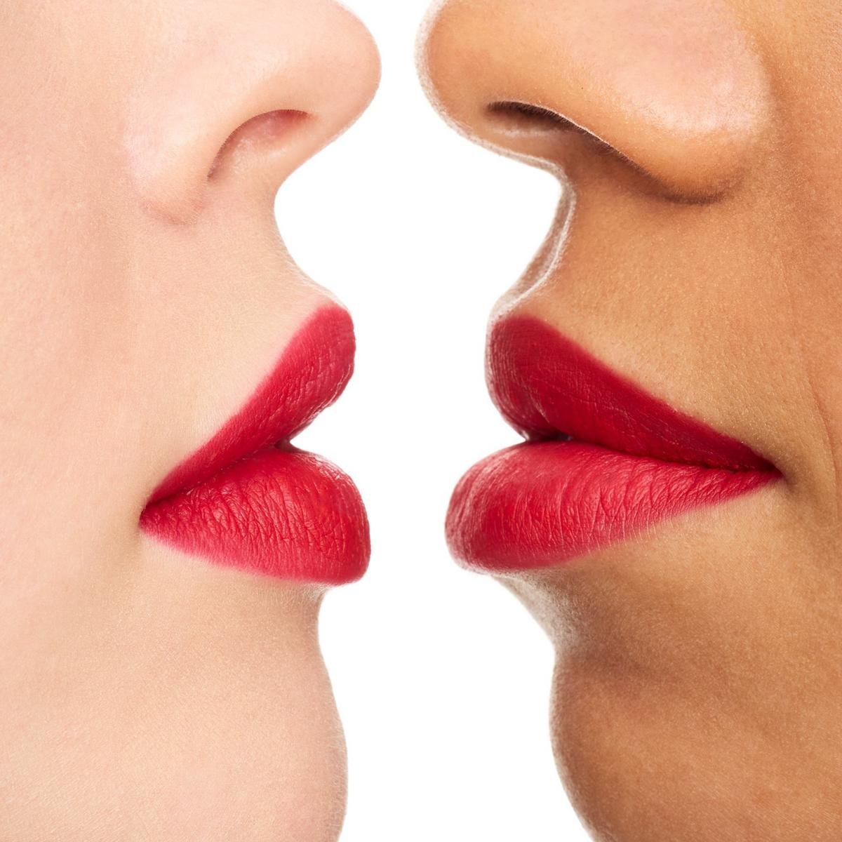 essence 8h Matte Comfort Lipliner 07 Classic Red 0.3g