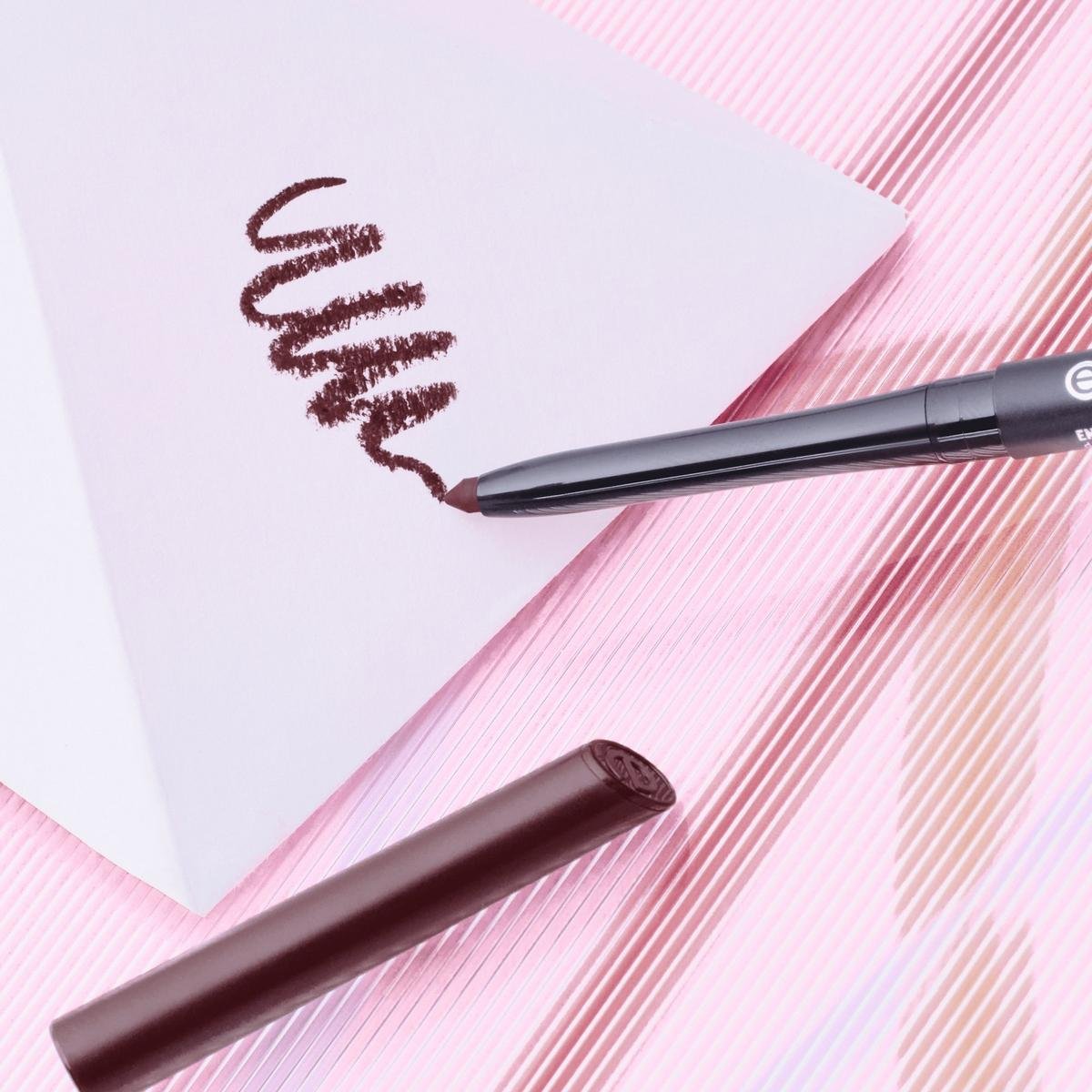 essence 8h Matte Comfort Lipliner 11 Chestnut Perfection 0.3g