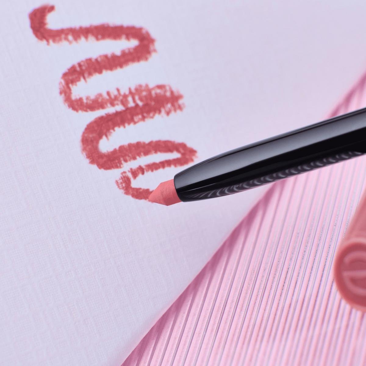 essence 8h Matte Comfort Lipliner 12 Cushion Talk 0.3g