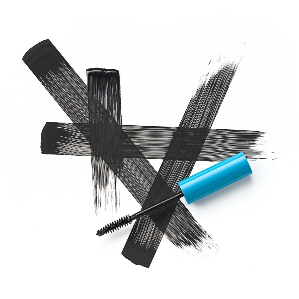 essence All Eyes on Me Waterproof Mascara 8ml