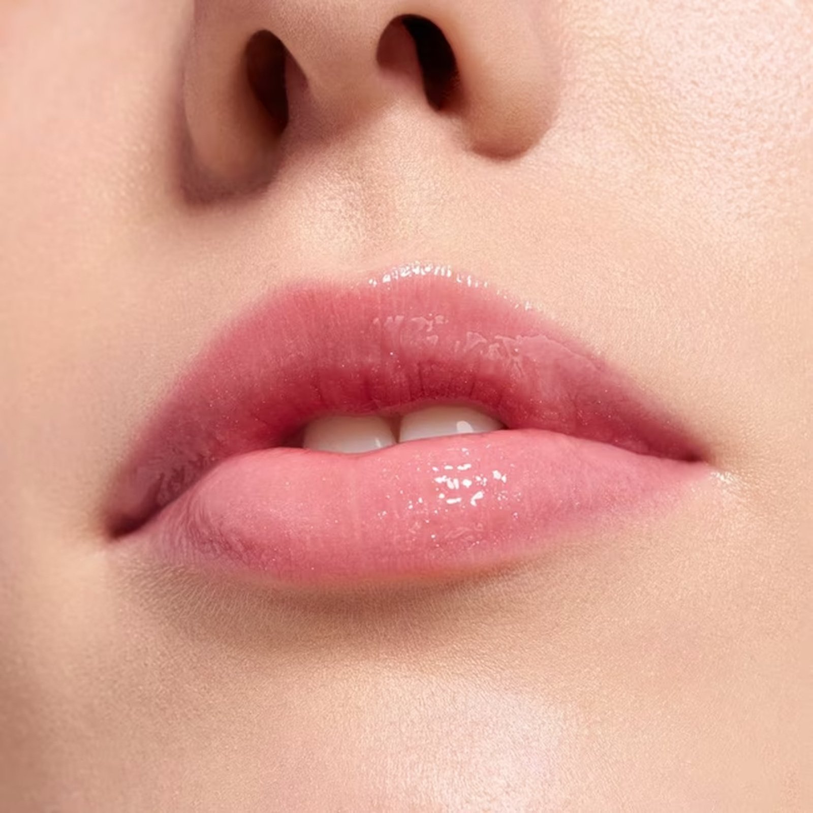 essence Gloss à lèvres « Extreme Shine Volume » 19 Frosted Fairy 5 ml