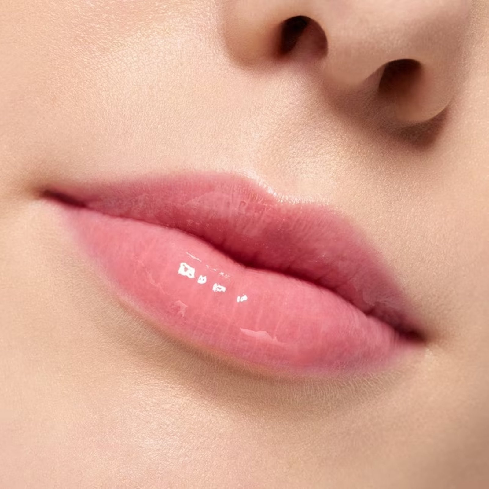 essence Gloss à lèvres « Extreme Shine Volume » 20 Peach Please 5 ml