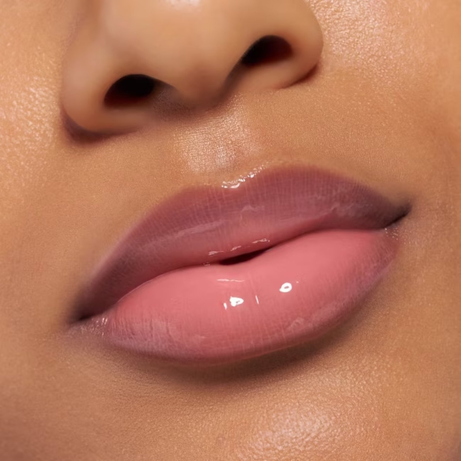 essence Gloss à lèvres « Extreme Shine Volume » 20 Peach Please 5 ml