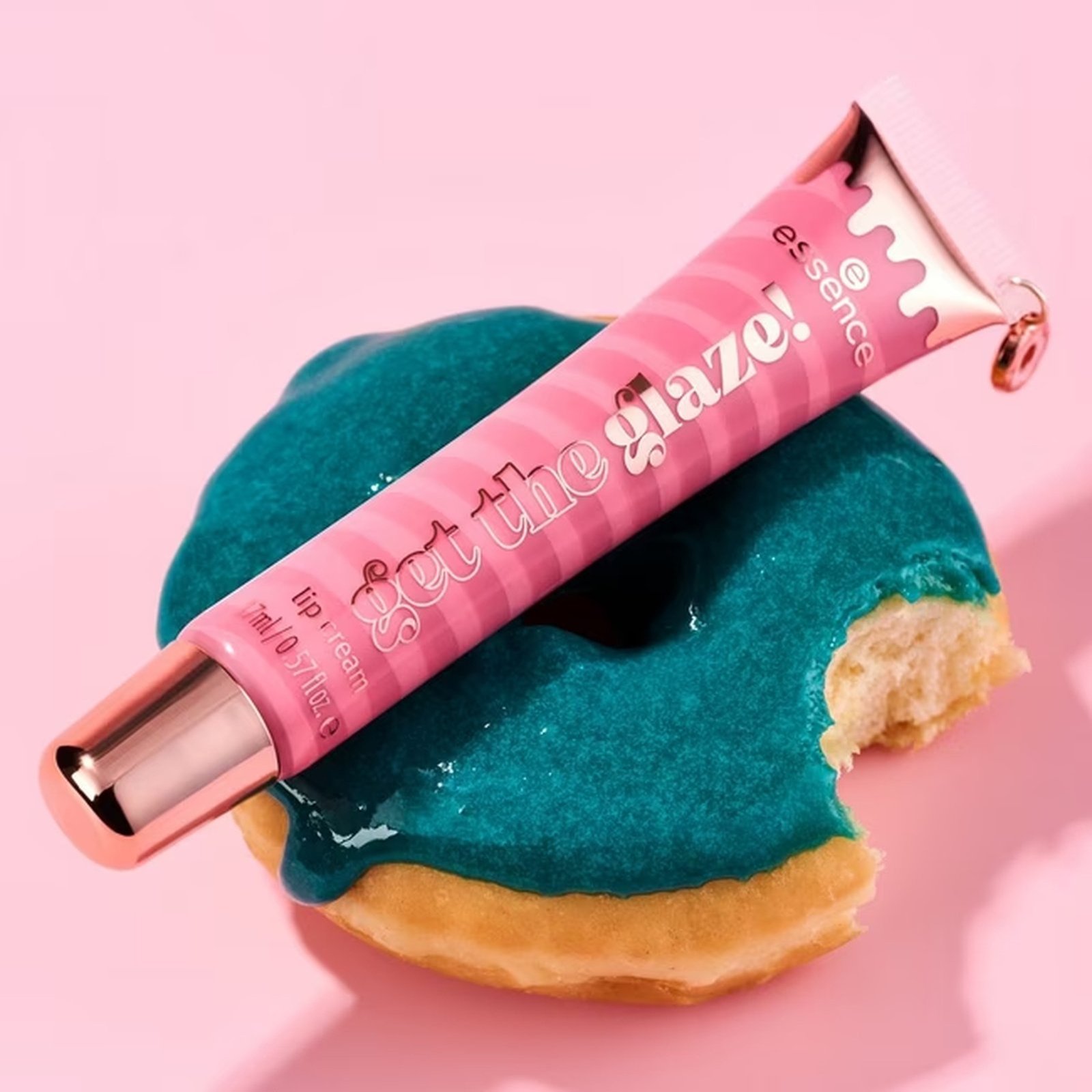essence Get the Glaze Lip Cream 01 Vanilla Strawberry Drip 17ml