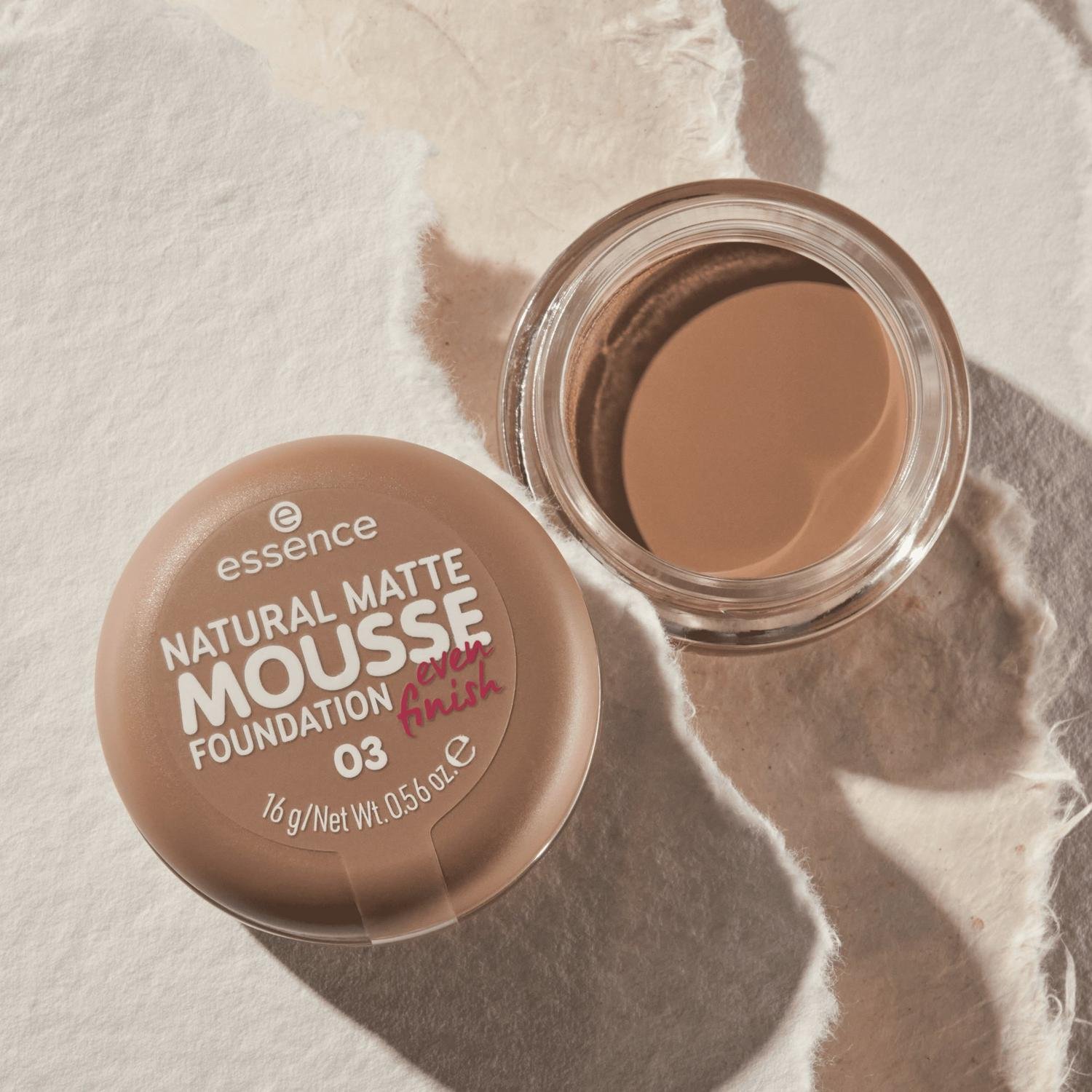 essence Natural Matte Mousse Maquillaje 03 16g