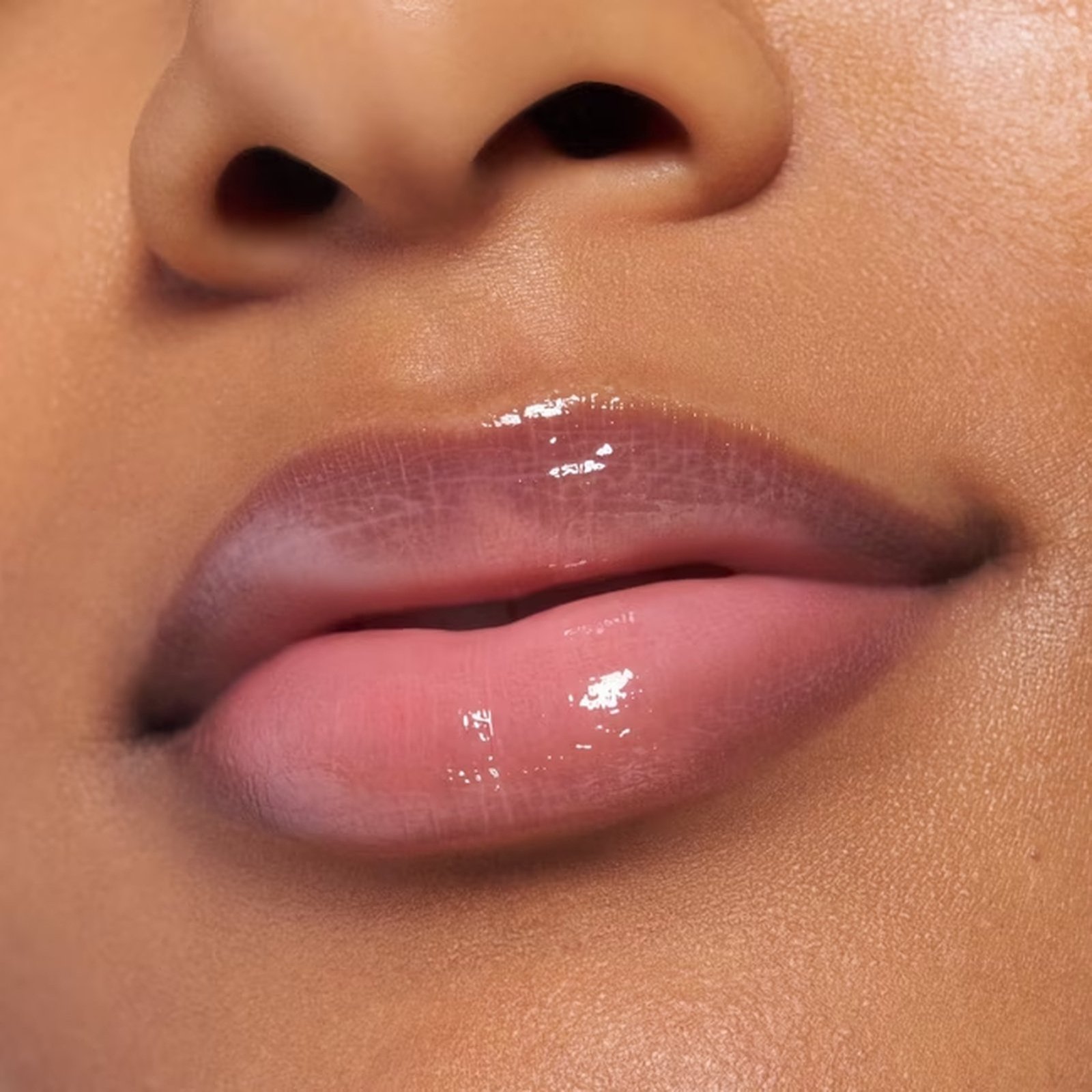 essence The Super Peptide Glossy Lip Treatment 07 Sugardorable! 10ml