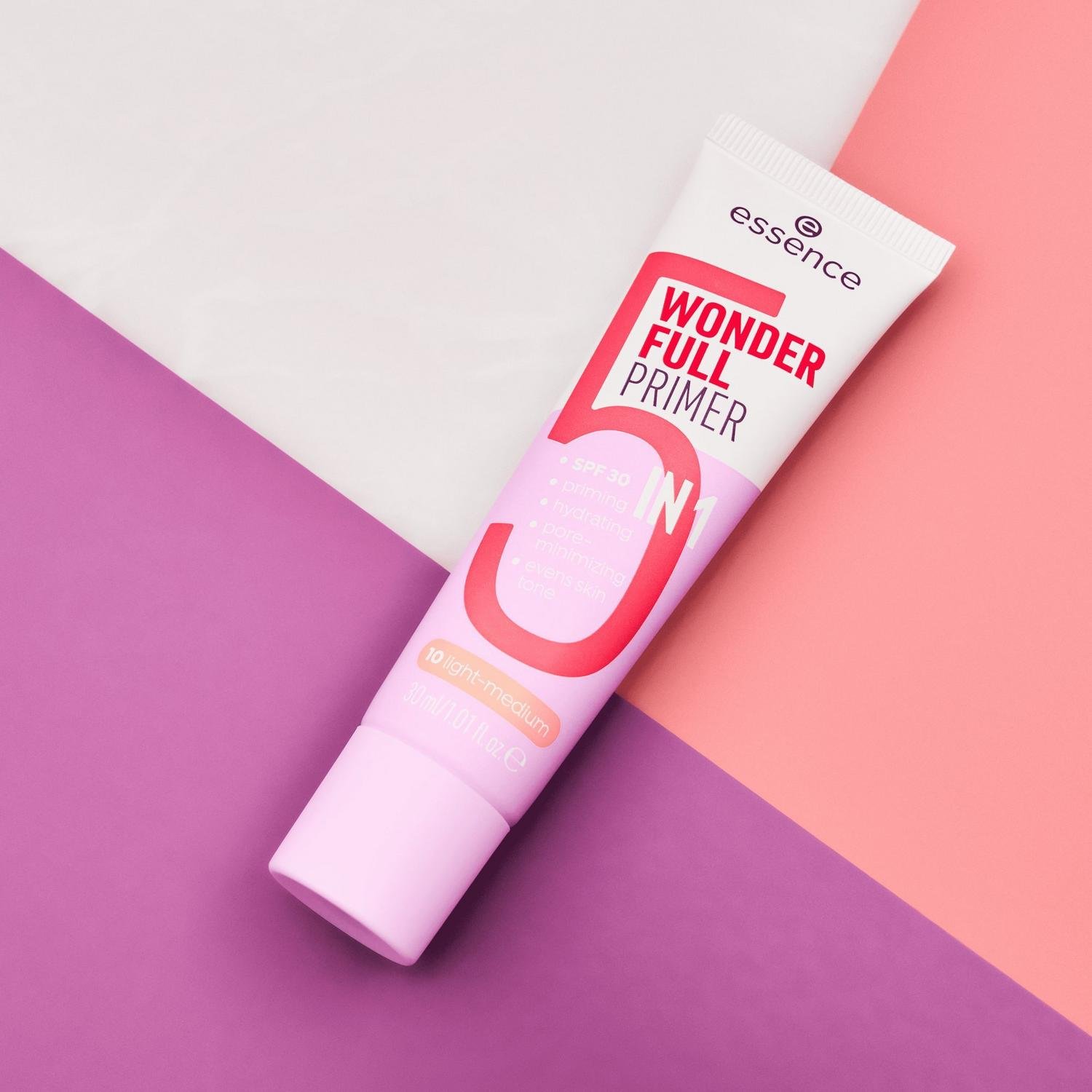 essence Wonder Full برايمر 5 في 1 10 Light-Medium 30ml