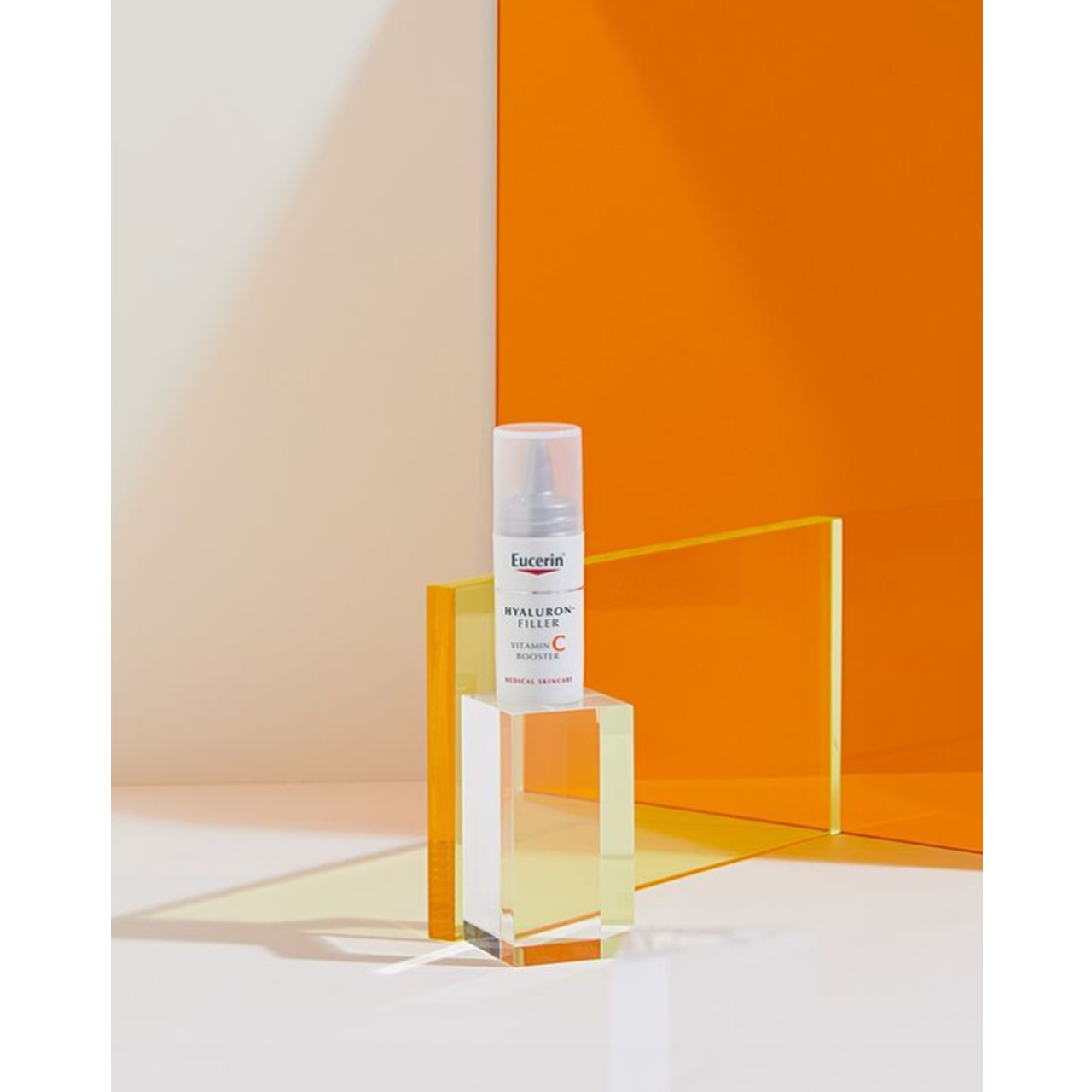Eucerin Hyaluron-Filler 3x Effect Booster z Witaminą C 3x8ml