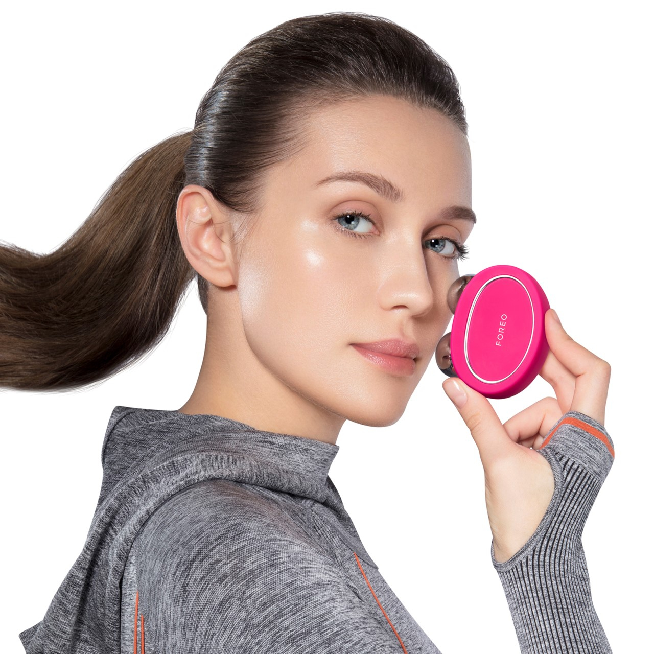 FOREO BEAR™ Smart Microcurrent Facial Toning Device Fuchsia