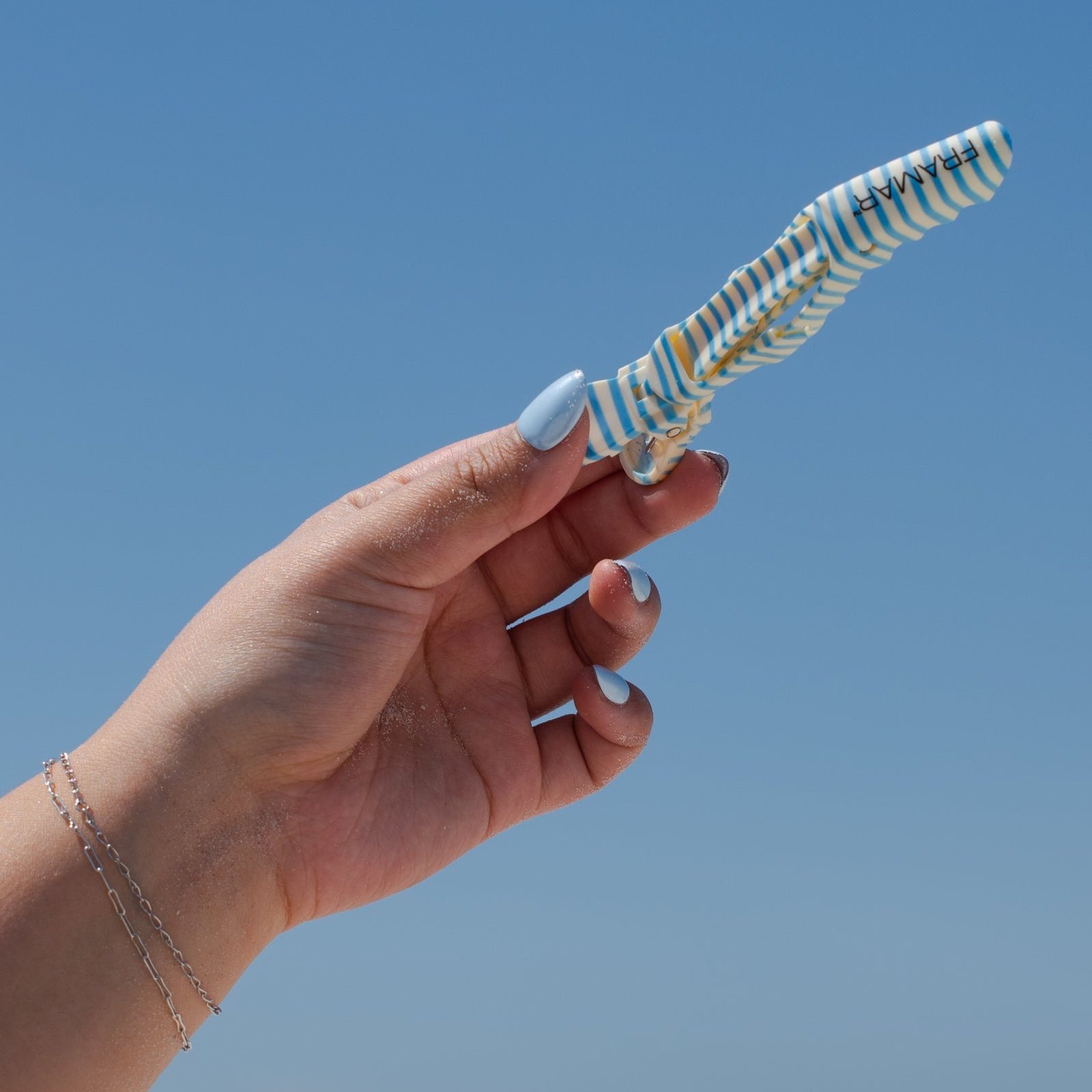 BEACH BUM GATOR GRIPS