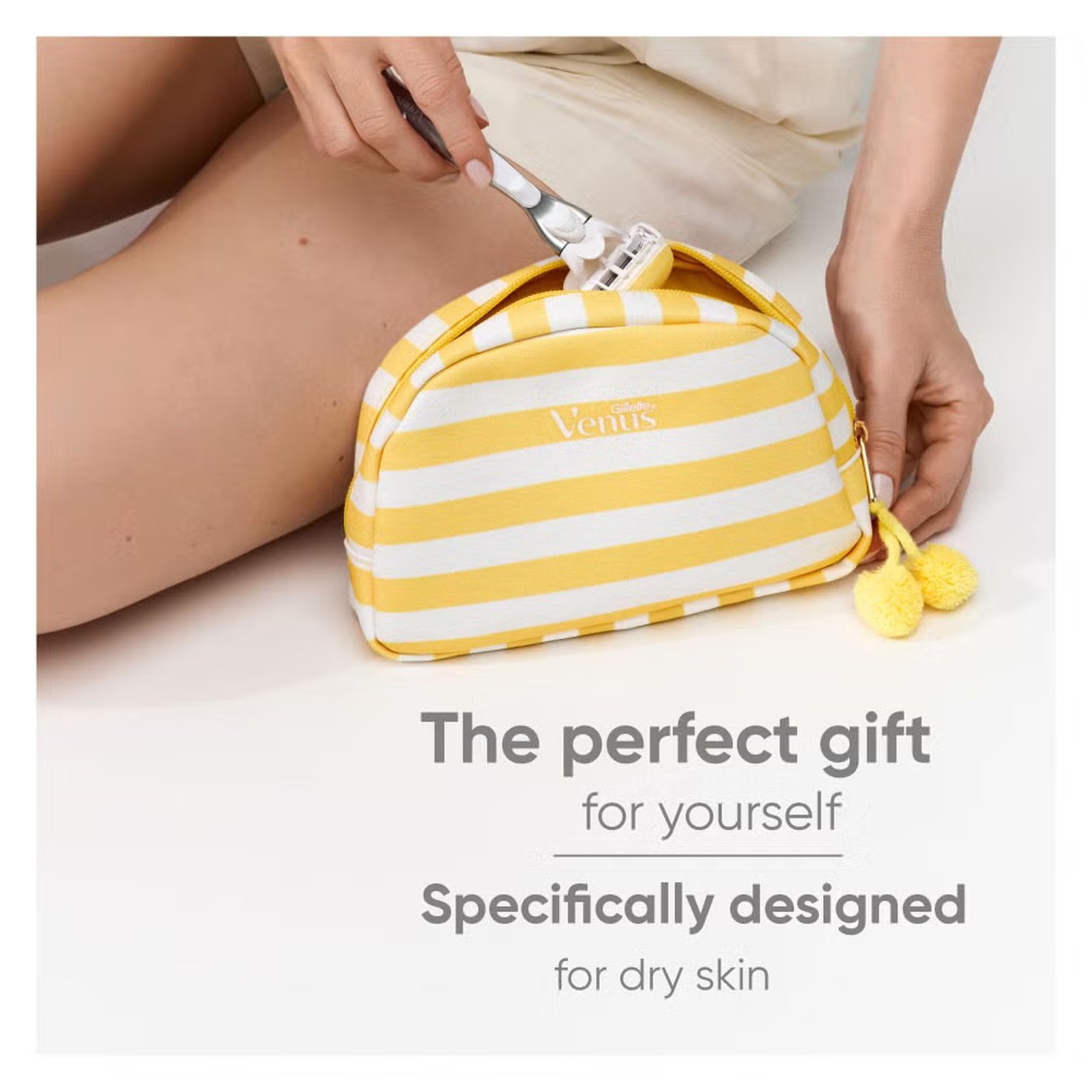 Gillette Venus Travel Essentials Shave Gift Set