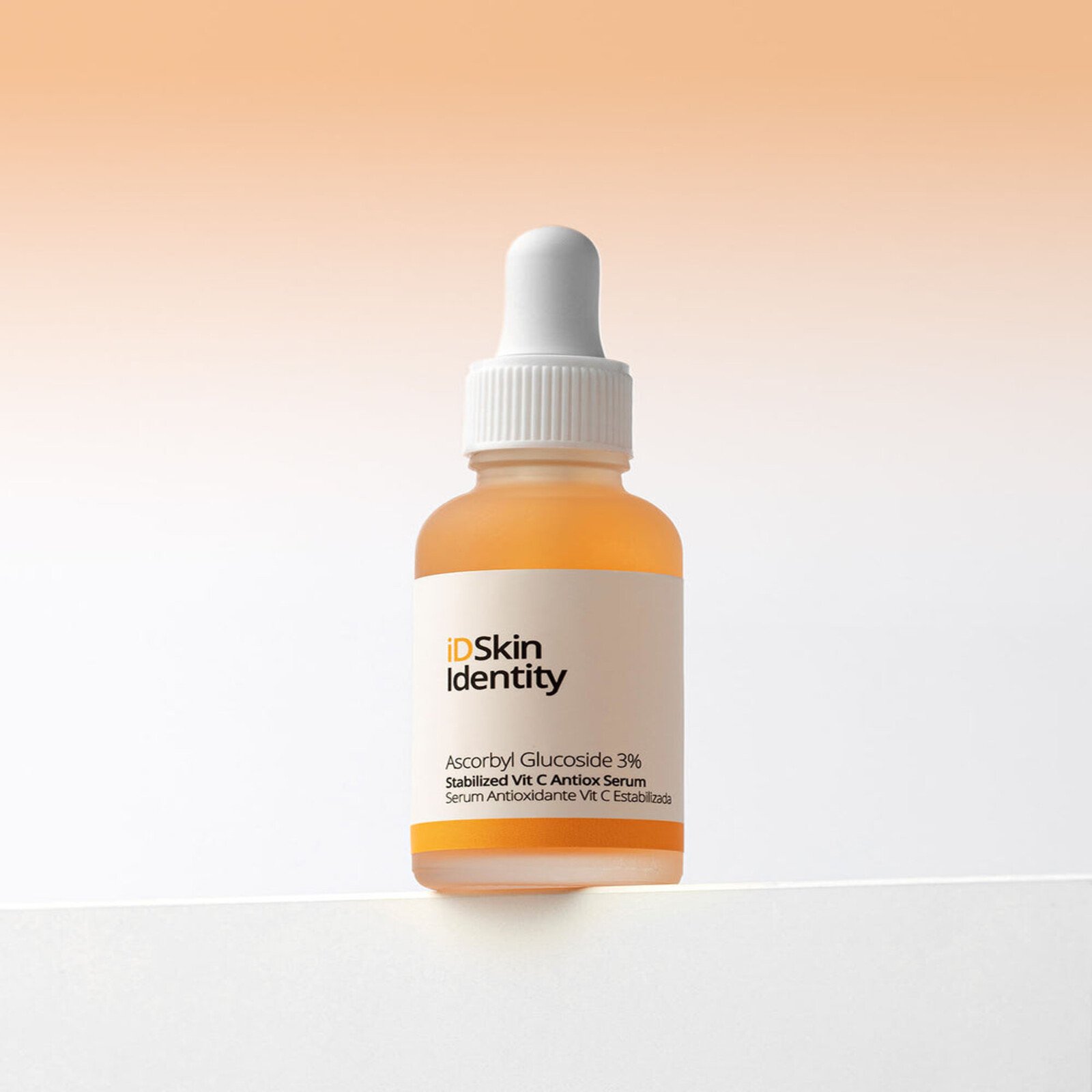 Serum Antioksidant i Vitaminës C të Stabilizuar me Glukozid Askorbili 3% i iD Skin Identity 30ml
