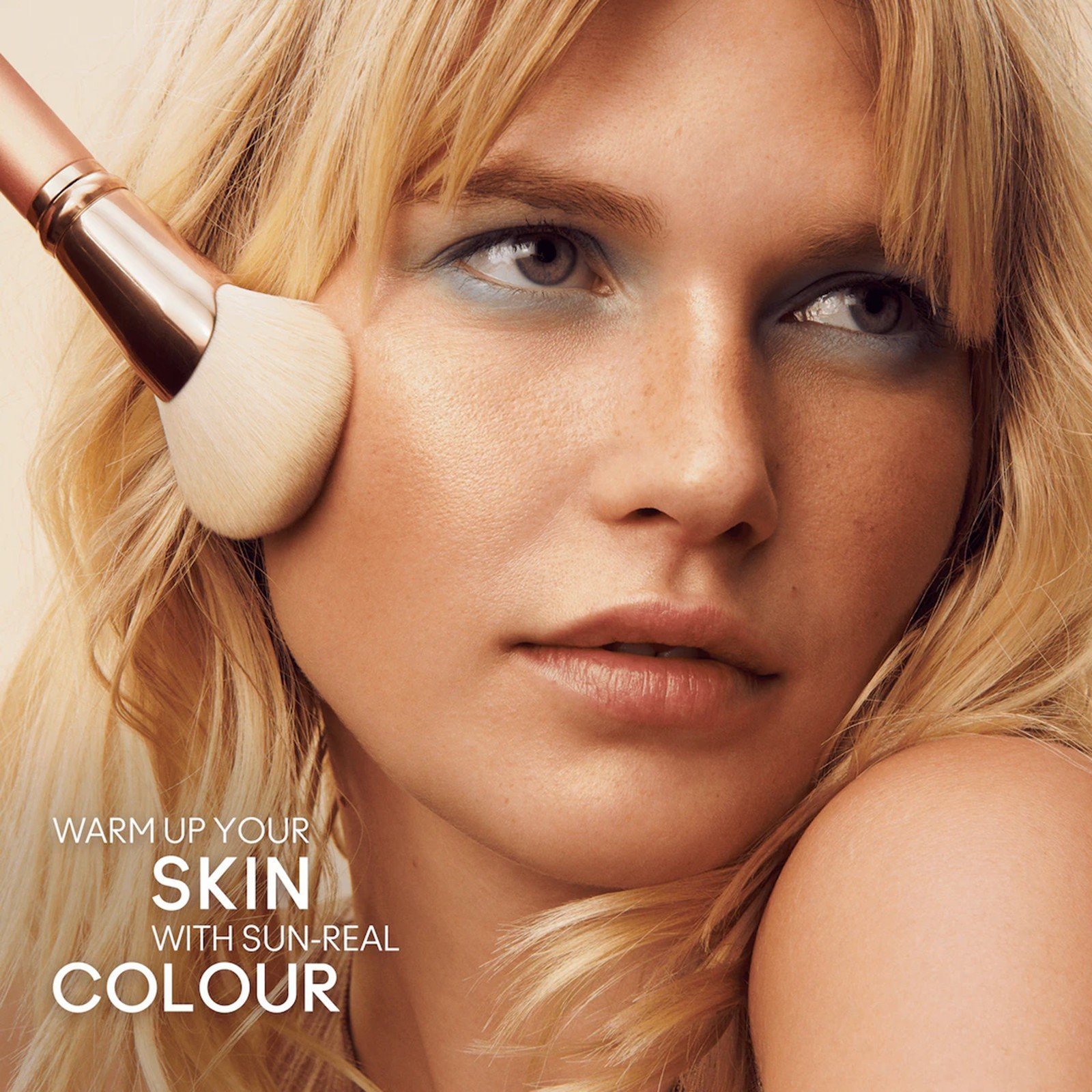 M.A.C Cosmetics Skinfinish Sunstruck برونزر مشرق Radiant Medium Golden 8g