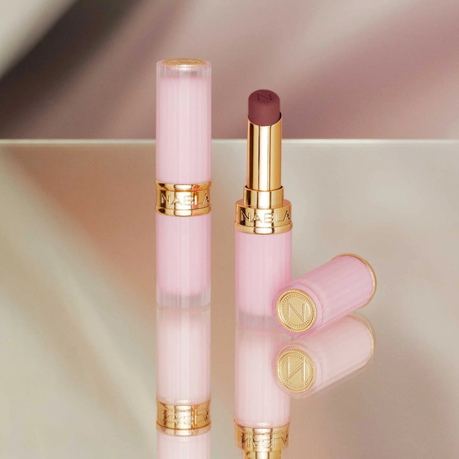 NABLA Cosmetics Beyond Blurry Lipstick Dea 3.2g