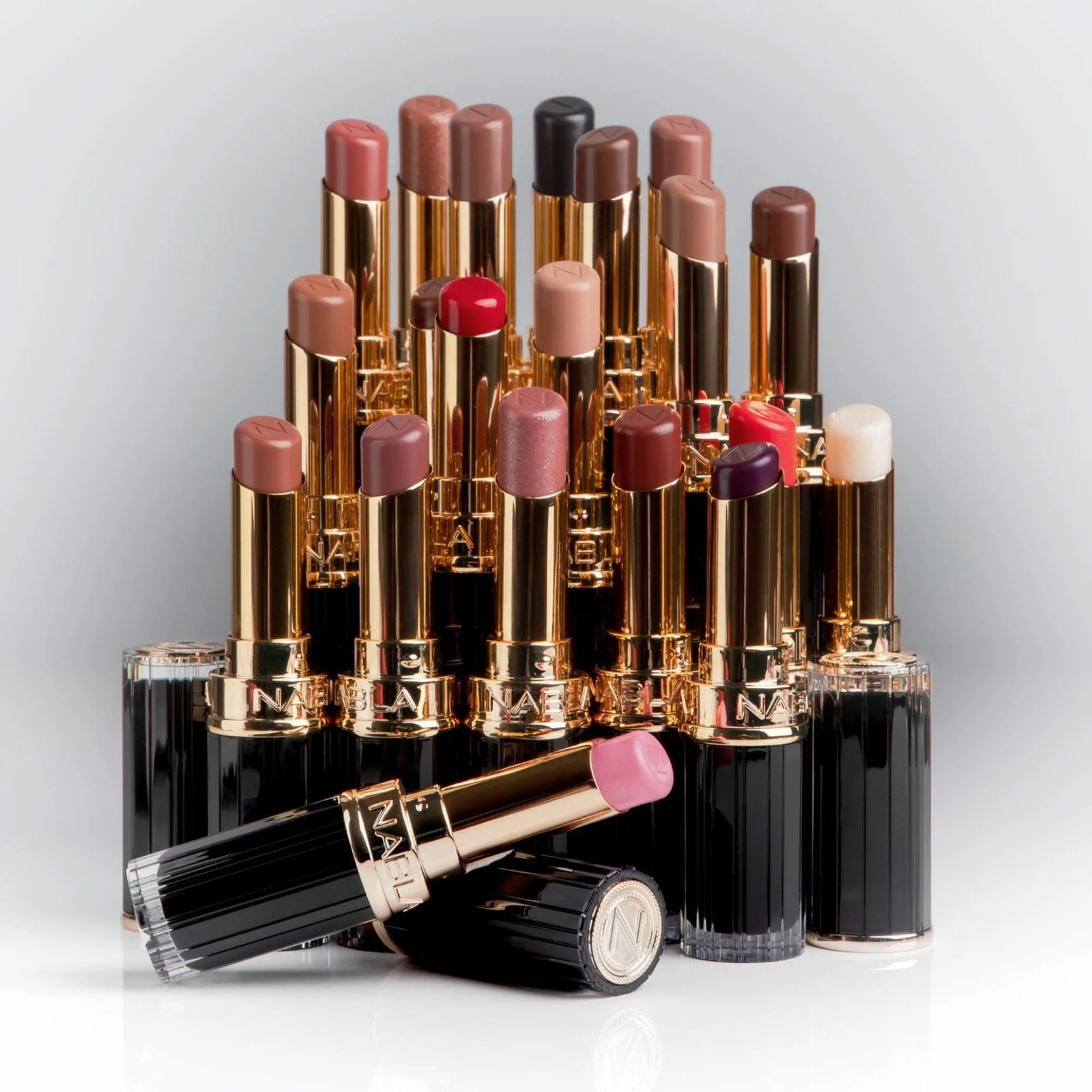 NABLA Cosmetics Beyond Jelly Lipstick Blooming 3.2g