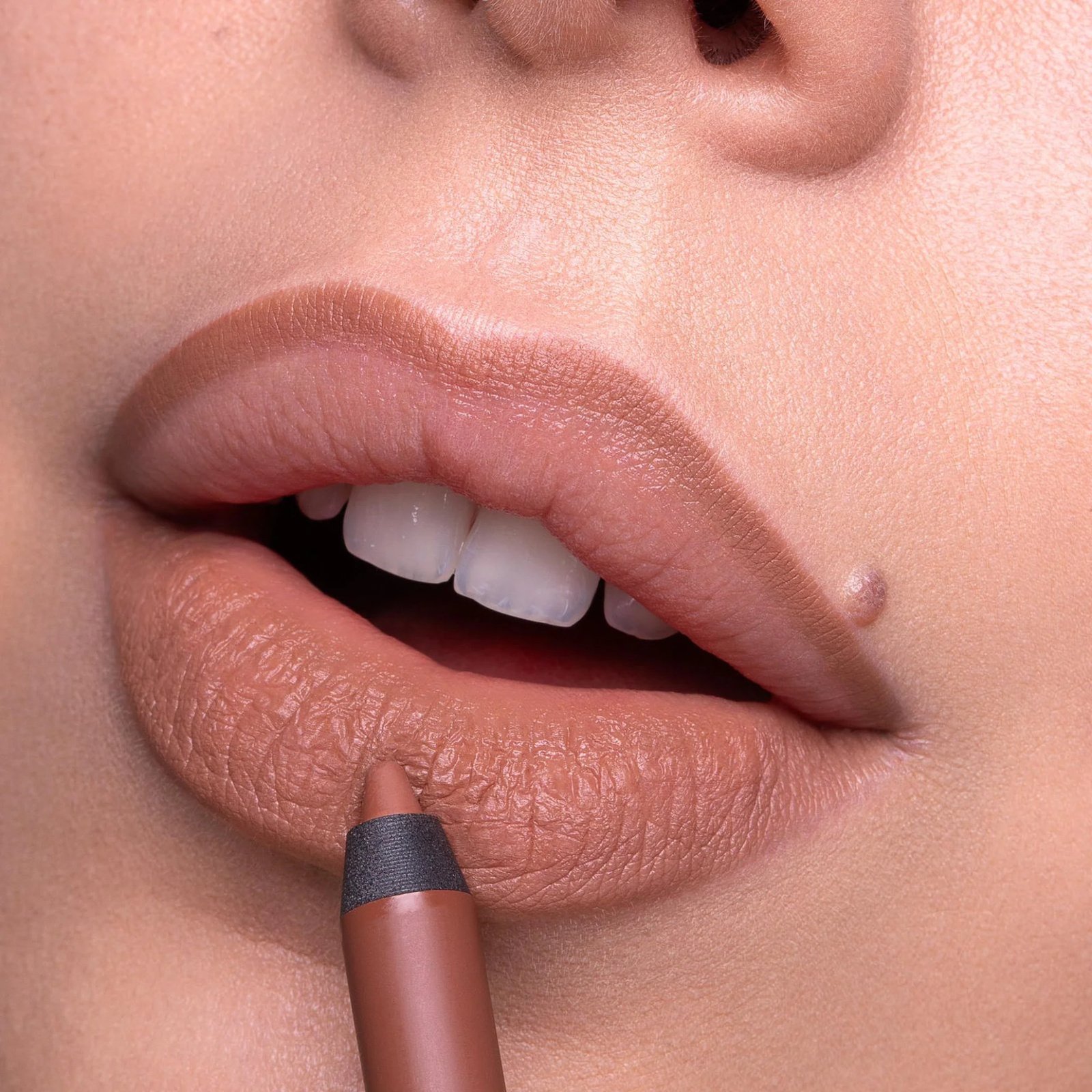 NABLA Cosmetics Close-Up Lip Shaper Nude 3 1.12g
