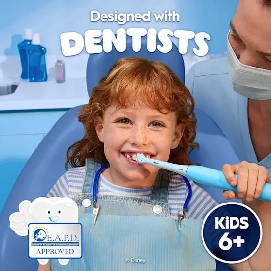 Oral-B iO™ Kids 6+ Electric Toothbrush Stitch + Travel Case