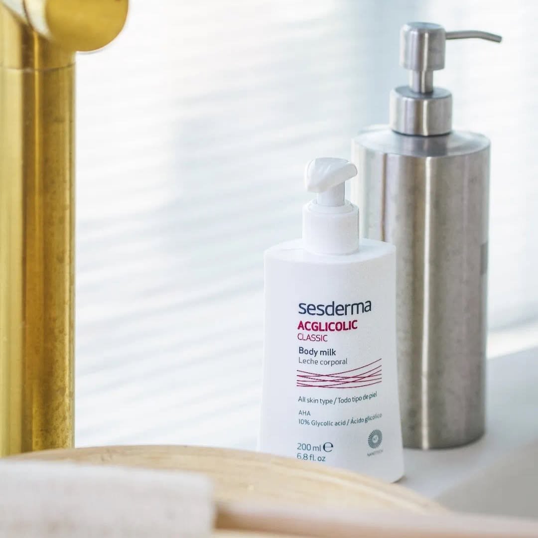 Sesderma Acglicolic Classic حليب الجسم المضاد للشيخوخة 200ml