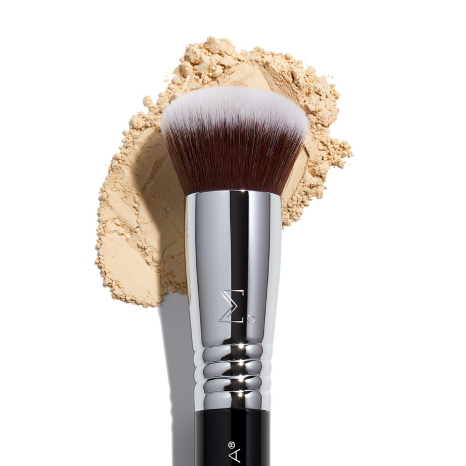 Sigma Beauty فرشاة F82 Round Kabuki™ ×1