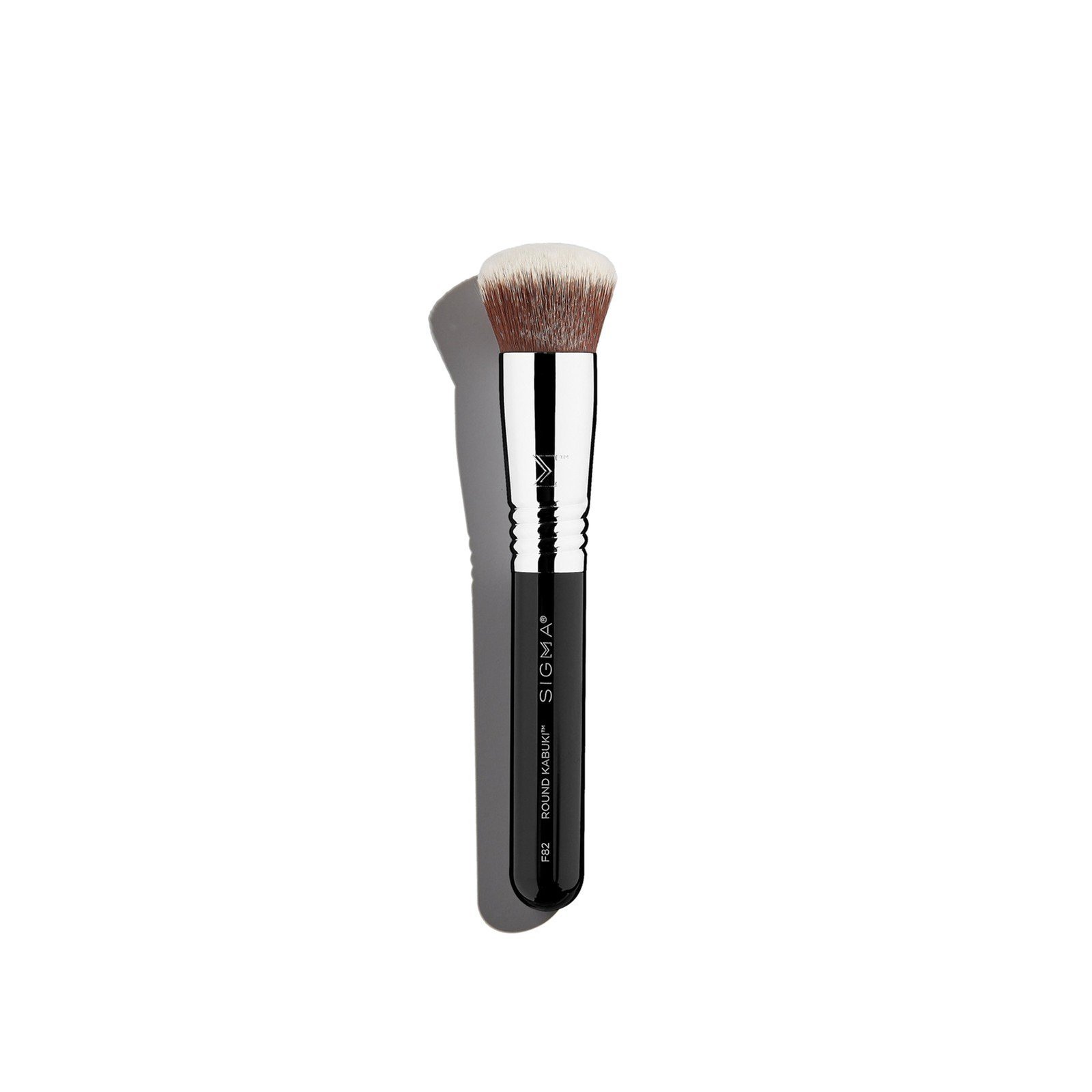 Sigma Beauty فرشاة F82 Round Kabuki™ ×1