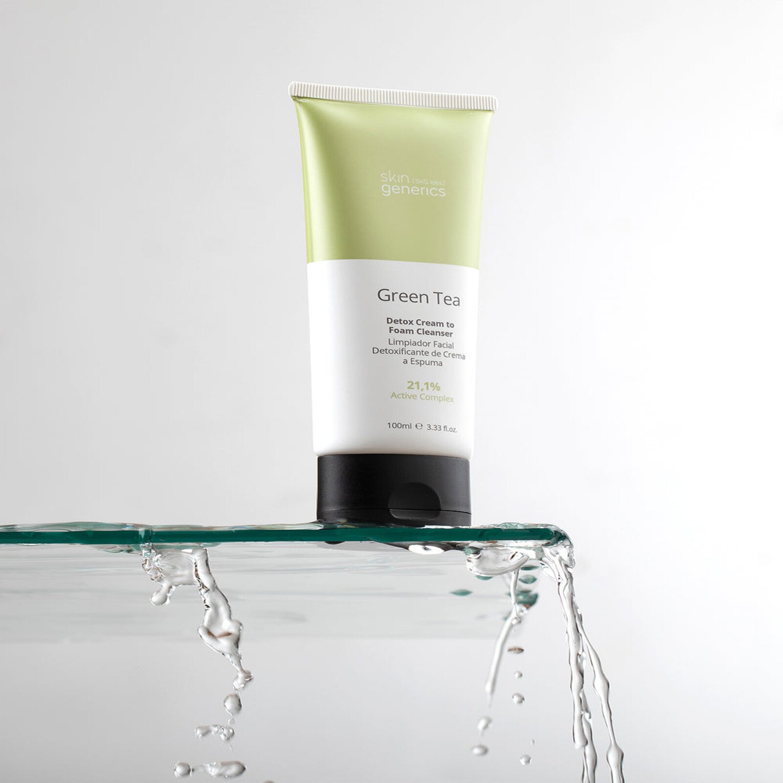 Skin Generics غسول التنظيف بالشاي الأخضر لإزالة السموم من كريم إلى رغوة 100ml