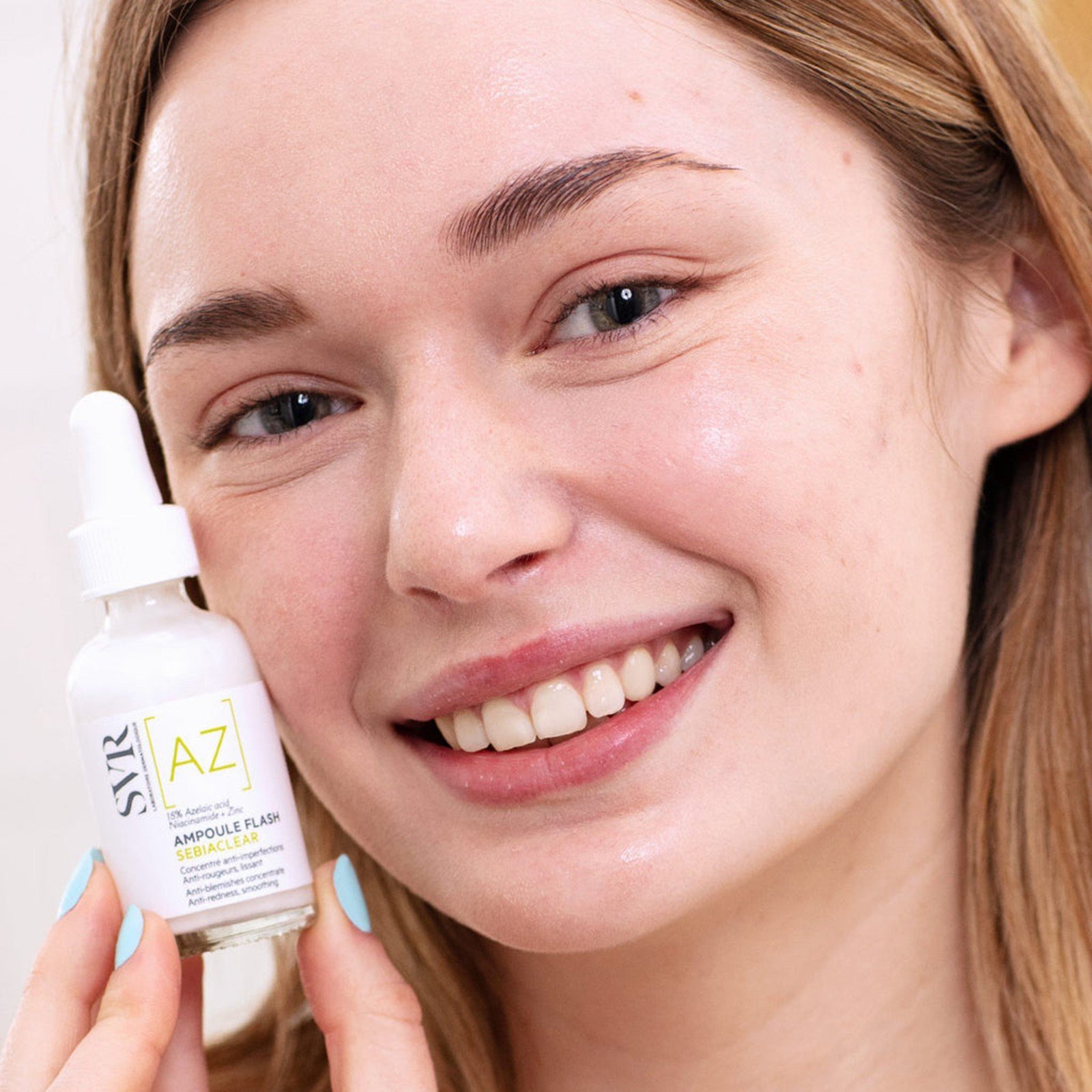 SVR Ampoule Flash [AZ] Sebiaclear Concentrado Antiimperfecciones Ácido Azelaico 30ml