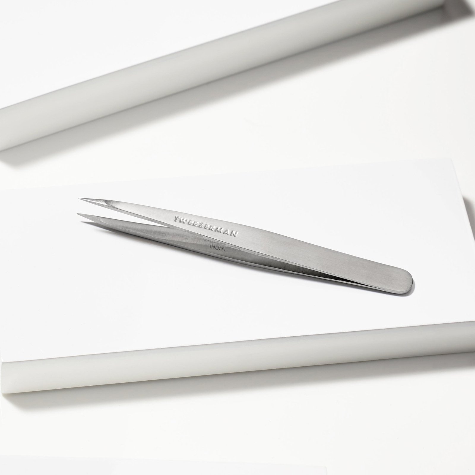 Tweezerman  Point Tweezer Classic Stainless Steel