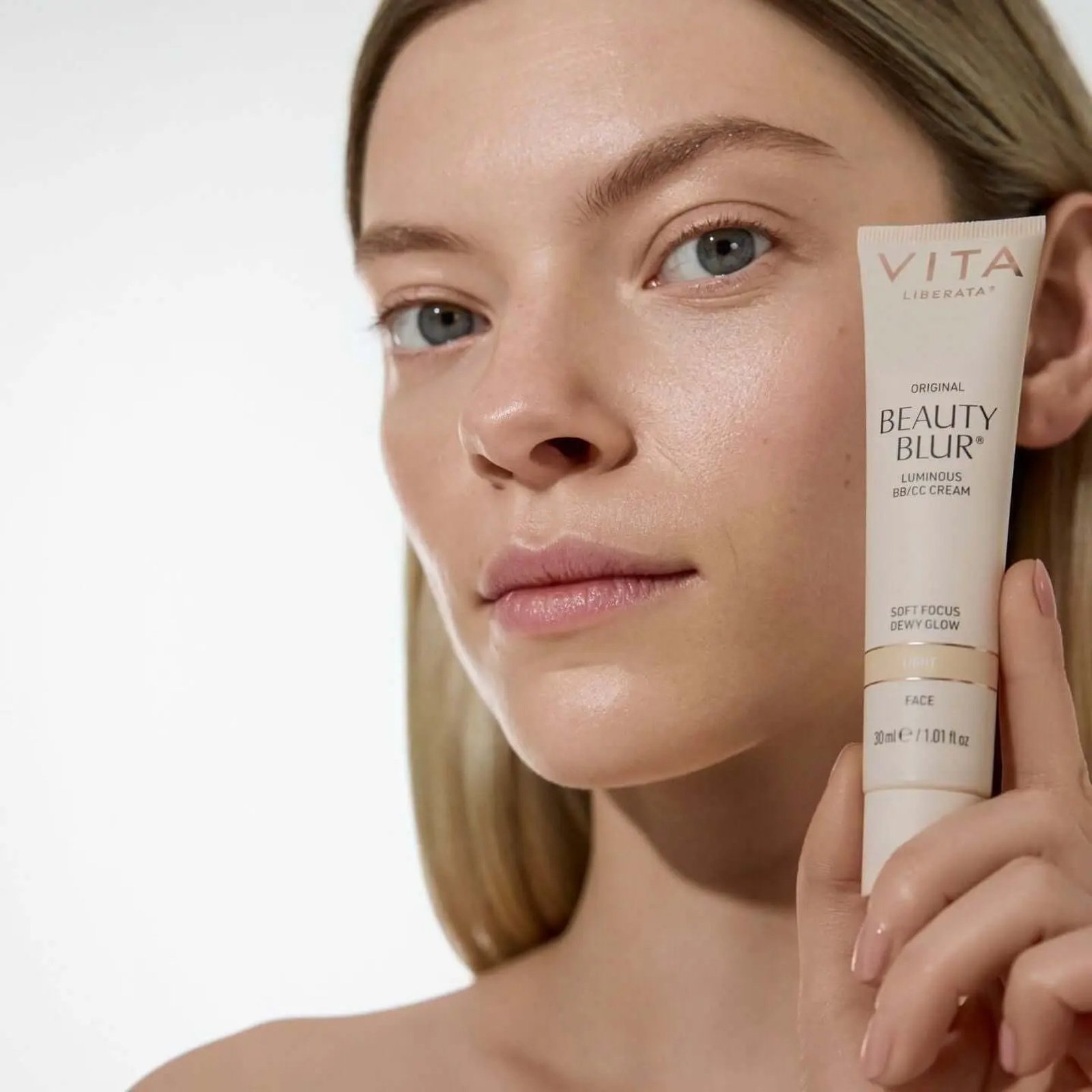Vita Liberata Original Beauty Blur Luminous BB/CC Cream Light 30ml