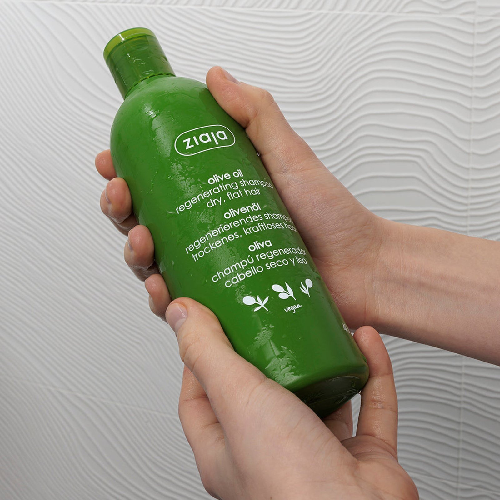 Ziaja Olive Oil Regenerating Shampoo 400ml