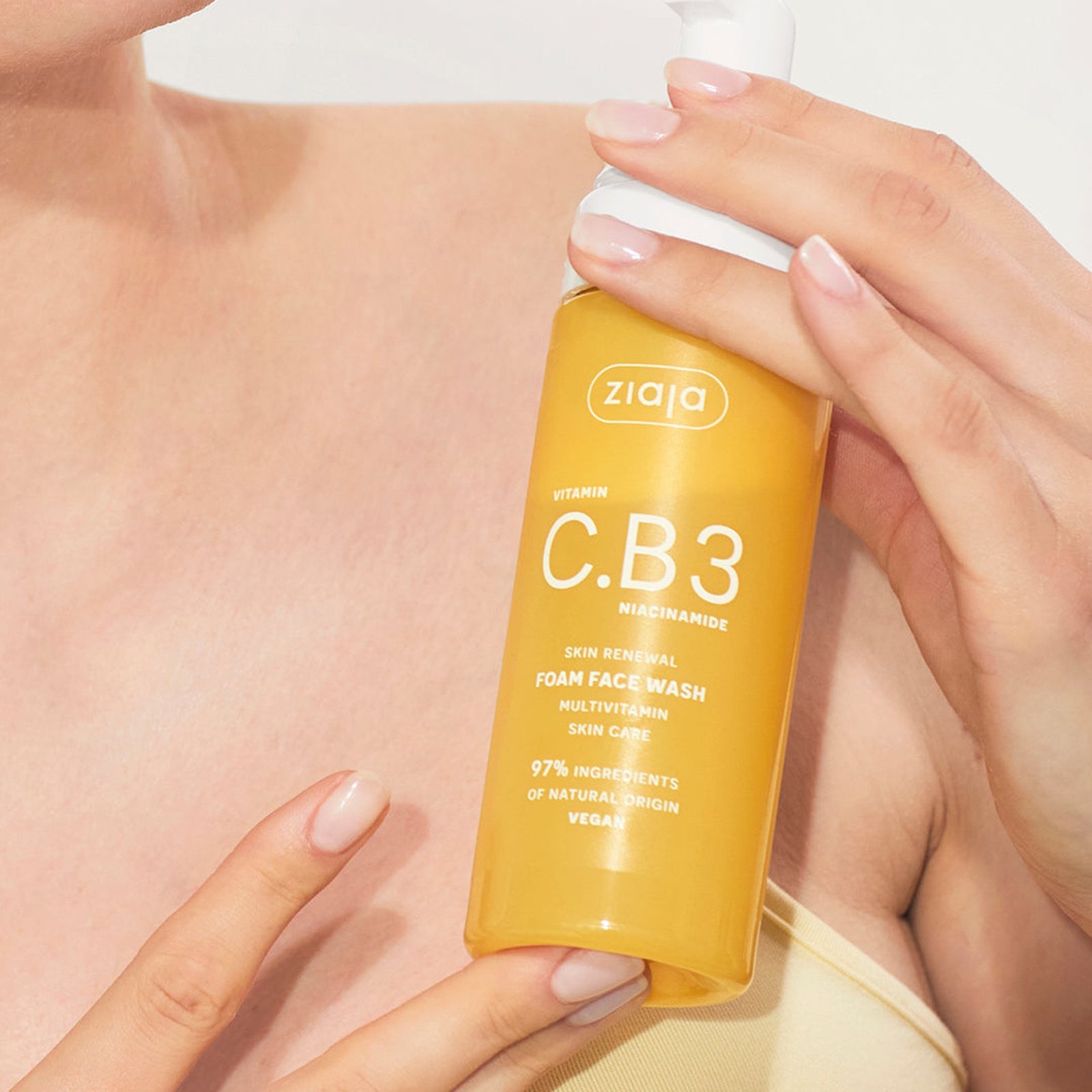 Ziaja Vitamin C.B3 Niacinamide Skin Renewal Foam Face Wash 150ml