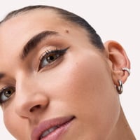 Catrice قلم عيون بتأثير الانزلاق الجوهري 010 Black Diamond 1.5g