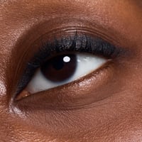 Catrice قلم عيون بتأثير الانزلاق الجوهري 010 Black Diamond 1.5g