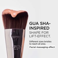 Clarins Gua Sha-Inspirert Foundation-Pensel