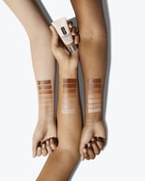 Clinique Moisture Surge Sheertint Hydrator SPF25 Universal Light Medium 40ml