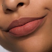 essence 8h Matte Comfort Lipliner 10 THE Perfect Shade 0.3g